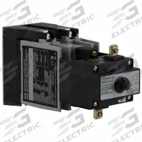SQUARE D NEMA Control Relay: Surface Relay Mounting, 120V AC Coil Volt, 4NO, 10 A (MPN 8501XO40XLV02). Key specifications — Brand: SQUARE D.