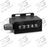 TRUMETER Mechanical Rotary Counter: Top Coming (TC), Top Coming (TC), Base Mounting, White, 5 Digits (MPN 7-2215). Key specifications — attr1048545: 7-2215; attr1048549: TRUMETER; attr1048554: White; attr1048558: Large Display; attr1048564: Right Hand Top Coming; attr1048565: Base; attr1048567: Mechanical; attr1048576: Black.