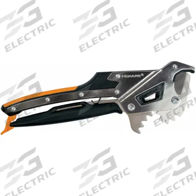 FISKARS Plastic Pipe Cutter: 1/2 in – 1 1/4 in OD Cutting Capacity - Plastic Tubing & Hose Cutters