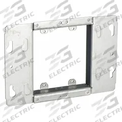 RACO Electrical Box Cover: Blank, 3/4 in Raised Ht, Steel, 7.06 in Overall Lg, 4.5 in Overall Wd (MPN 821). Key specifications — Brand: RACO; Material: Steel; Cover Design: Blank.