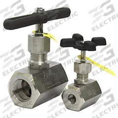APOLLO Globe Valve: For Air/Fluids/Gas Media, 316 Stainless Steel, Z-Body, 1 in Pipe Size, Female (MPN 60A70501). Key specifications — Seat Material: Metal; Brand: APOLLO; Stem: Rising.