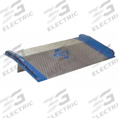 BLUFF Dock Board: 15,000 lb Load Capacity, 48 in Overall Lg, 72 in Overall Wd, Diamond Treadplate (MPN BC7248). Key specifications — Material: Aluminum; Brand: BLUFF.