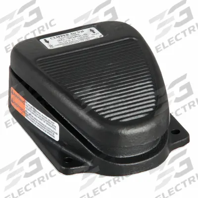 LINEMASTER Foot Switch: AirVal Clipper Series, 1 Pedals, 3-Way - Pneumatic Single-Pedal Foot Switches