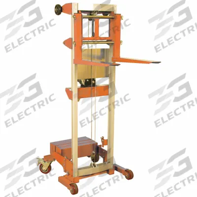 WESCO Winch Lift: 350 lb, 22 1/2 in L x 4 in W Fork, 47 in L x 29 in W x 68 in H Overall Dim - Counterbalanced Stackers