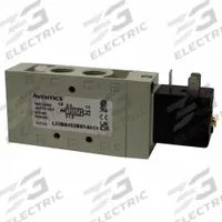 AVENTICS Solenoid Air Control Valve: Series L2, Single Solenoid, Four-Way / Two-Position, 24V DC (MPN L23BA452B017G61). Key specifications — attr1077526: L23BA452B017G61; attr1077589: Locking; attr1077598: Solenoid Air Control Valve; attr1077600: Spring Return.