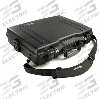 PELICAN Protective Case: 13 1/8 in x 18 7/8 in x 3 7/8 in Inside, No Foam, Black - Laptop Cases