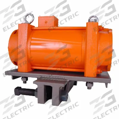 VIBCO Electric Vibrator: VMC Series, 2,500 lbf, 575V, 1.1 A, 3,600 vpm - Railcar Electric Vibrators