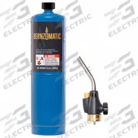 BERNZOMATIC Torch Kit: Webbed Flame, Trigger-Start, Fixed Tip (MPN 361546). Key specifications — Brand: BERNZOMATIC; Manufacturer Part Number: 361546; Compatible Fuel Type: Propane; Flame Adjustment: Adjustable Flame; Tip Type: Fixed Tip.