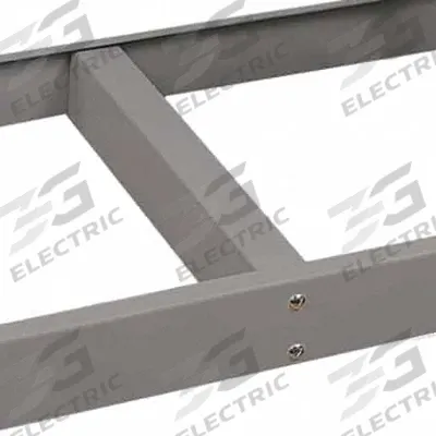 LYON Center Support: Center Support, 18 in x 18 in x 2 1/2 in, 14 ga Beams - Crossbars for Bulk Racks