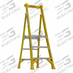 WERNER Podium Stepladder: 5 ft Ladder Size, Fiberglass, 375 lb Load Capacity, 21 lb Wt (MPN PD7303). Key specifications — Brand: WERNER; Included Features: Guard Rail.