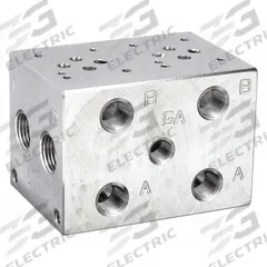 DAMAN Manifold: 3,000 psi Max Pressure, D03 NFPA Size, Aluminum, 3 in Overall Ht, 3 in Overall Wd (MPN AD03S022P). Key specifications — Body Material: Aluminum; Brand: DAMAN; NFPA Size: D03; Port Connection Type: NPT.