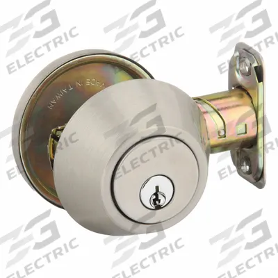 MASTER LOCK Deadbolt Lock: Cylindrical, 1 3/8 in Door Thick - Max - Standard Cylindrical Deadbolts