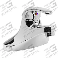 ZURN Low Arc Bathroom Faucet: AquaSpec®, Brass, Chrome Finish, 0.5 gpm Flow Rate, Centerset, Arc (MPN Z81000-XL-3M). Key specifications — Includes: Mounting Hardware; Brand: ZURN; Series: AquaSpec®.