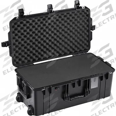 PELICAN Protective Case: 12 1/4 in x 24 1/2 in x 10 1/4 in Inside - Lightweight Suitcase-Style Cases