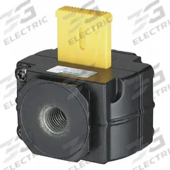 SPEEDAIRE Air Line Lockout Valve: 3/8 in NPT, 3/8 in NPT Outlet Size, 250 psi Max Op Pressure, 4ZM27. Key specifications — attr110771: 4ZM27; attr110802: Standard Modular Connectors.
