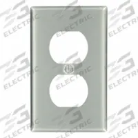 LEVITON Wall Plate: Duplex Outlet, 1 Gang, Std Size (MPN 83003). Key specifications — Brand: LEVITON; Material: Aluminum.