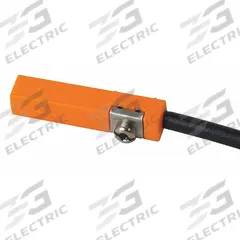 IFM T-Slot Pneumatic Cylinder Position Sensor: MK5140, AMR, 10-30V DC, 3 Wires, 1 ft Lead Lg (ft). Key specifications — attr947381: AMR; attr947365: MK5140; attr947378: 100 mA Max; attr947379: 10-30V DC.