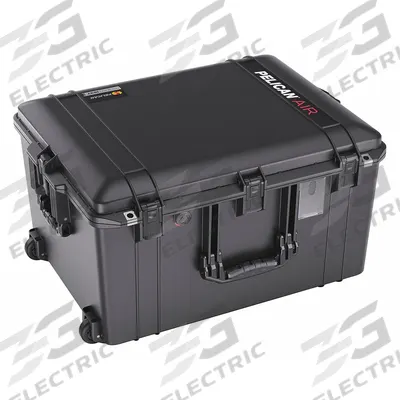 PELICAN Protective Case: 17 1/2 in x 23 1/2 in x 13 1/4 in Inside - Lightweight Suitcase-Style Cases