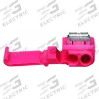 3M Insulation Displacement Connector: 2 Ports, Red, 22 AWG – 16 AWG Run Size Range, 600 V, 100 (MPN 558-POUCH). Key specifications — attr1308123: 3M; attr1351571: No.