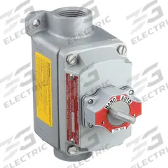 Selector Switch Control Station: 1 Gang, Selector Switch, 2NO/2NC, Hand/Auto, 0 Pilot Lights, 1 in (MPN EFDCB110-12). Key specifications — Legend: Hand/Auto; Action: Maintained; Contact Form: 2NO/2NC; Brand: APPLETON ELECTRIC; Operator Configuration Type: (1) Selector Switch.