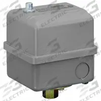 TELEMECANIQUE SENSORS Water and Air Pressure Switch: Std, 5 psi – 80 psi, 1/4" FNPS (MPN 9013GSG2J21P). Key specifications — attr1027655: Diaphragm; attr434202: TELEMECANIQUE SENSORS; attr1027685: 1/4" FNPS; attr1027686: Standard; attr1027690: None.