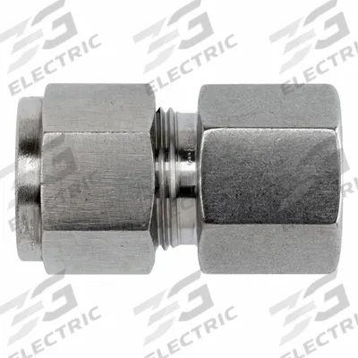 BRENNAN INDUSTRIES Compression Fitting Straight: 3/4 in OD x 3/4 in Pipe Fitting - Clean & Bagged Single-Ferrule Stainless Steel Fittings