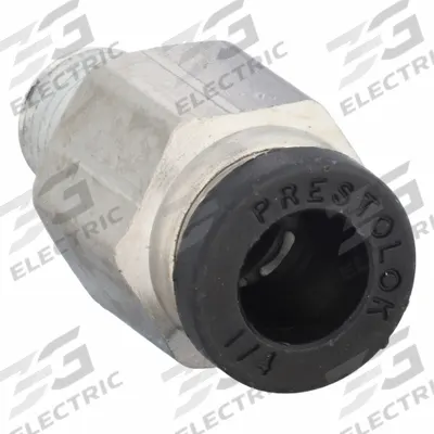 PARKER Push-Fit Fitting: 1/4 in OD x 1/16 in Pipe Size, Push-to-Connect x MNPTF - Nickel-Plated Brass Tube Fittings