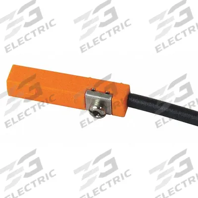 IFM T-Slot Pneumatic Cylinder Position Sensor: MK5114, GMR, 10-30V DC, 3 Wires - Pneumatic Position Sensors