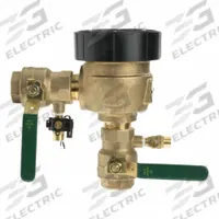 WATTS Vacuum Breaker: 1 1/2 800M4-QT, FNPT x FNPT, For Water Media, 33°F – 140°F, High Health Hazard (MPN 1-1/2 800M4-QT). Key specifications — Brand: WATTS; Connection Type: FNPT x FNPT.