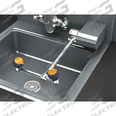 GUARDIAN EQUIPMENT Plumbed Eyewash: Std, Wall Mnt, Eyes Coverage, No Bowl - Wall-Mount Eyewash Stations
