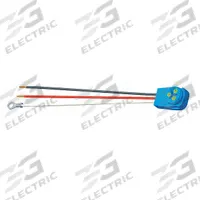 GROTE Pigtail: Blunt Cut/Ring Terminal/Male Pin Connector, 3 Wires, 10 1/2 in Wire Lg, 2 Connectors (MPN 67005). Key specifications — Wire Sizes Included: 18 AWG; Features: Grease Grooves; Connector Type: Blunt Cut/Ring Terminal; Compatible Product Type: Stop, Turn, Tail Lights.