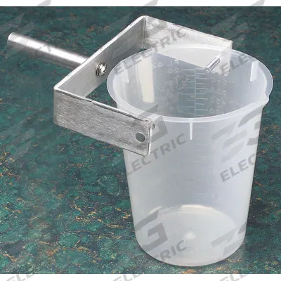 APPROVED VENDOR Swivel Dipper: Polypropylene, Non-Sterile, 600 mL - Build Your Own Lab Dippers