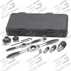 GEARWRENCH Ratcheting Tap and Die Drive Tool Set: 11 Pc (MPN 82807). Key specifications — attr1316866: Ratcheting; attr1316867: T; attr1301981: GEARWRENCH; attr1326618: Medium Hex Die Adapter (3884D).