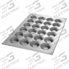 CHICAGO METALLIC Cake Pan: Aluminized Steel, Glazed, 24 Slots, Solid, 17 7/8 in Overall Wd, Silver (MPN 43395). Key specifications — Bead Closure: Closed Bead; Coating: Glazed; Pan Style: Shortcake Pan; Perforation: Solid; Brand: CHICAGO METALLIC; Color: Silver; Material: Aluminized Steel; NSF Certified: No.