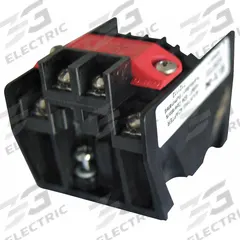 EATON Contact Block: 30 mm Panel Mounting Size, 1NO/1NC, Momentary/Break Before Make (MPN 10250TD21H). Key specifications — Switch Action: Momentary/Break Before Make; Terminal Connection Type: Screw Clamp Terminals; Brand: EATON; Compatible with Series: E34.