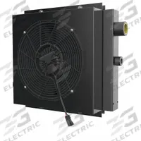 AKG Forced Air Oil Cooler: 20 hp Heat Removed, 50 gpm Max. Flow, 250 psi Max. Pressure, 24V DC (MPN DCSB16-24-BP25-3). Key specifications — attr96059: SAE #16; attr96056: IP 68; attr96057: 24V DC; attr98919: AKG.