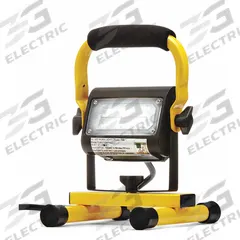 SOUTHWIRE Temporary Job Site Light: 1,500 lm Max Brightness, LED, 1, 1 Brightness Levels, 120V AC (MPN 411015). Key specifications — attr562627: Black/Yellow; attr562654: LED; attr562671: 120V AC; attr562613: SOUTHWIRE; attr873195: 1.