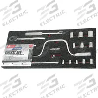 ABILITY ONE Socket Wrench Set: 3/8 in Drive, 18 Piece, 12-Point, SAE, 1/4 in to 7/8 in (MPN 5120-01-429-3645). Key specifications — attr1224269: 3/8 in; attr1204638: Drive Tools Included; attr1204650: 1/4 in to 7/8 in; attr1204673: Socket Bits Not Included; attr1204681: Wrenches Not Included; attr1204688: ABILITY ONE; attr1206170: Drive Tools.