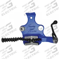WESTWARD Bench Chain Vise: 0.13 in – 2.5 in Pipe Size Range, 3 1/2 in Max Ht, 2 1/2 in Min Ht, Metal (MPN 22XR02). Key specifications — attr511105: Bender; attr511107: Metal; attr473852: WESTWARD.