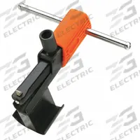 APPROVED VENDOR Thread Repair Tool: For 3 1/4" to 3 3/4" Internal Thread (MPN NES28). Key specifications — attr1300864: NES28; attr1300865: APPROVED VENDOR; attr1300868: Storage Case.