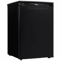 This 2.6 cu ft mini refrigerator from DANBY offers automatic defrost and four shelves for organized cold storage. The solid swing door and black finish suit compact spaces such as offices, dorm rooms, or small kitchens. It operates on 115V AC and is Energy Star Certified.
