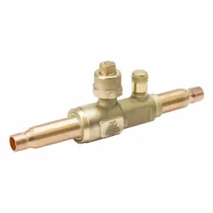 This sweat connection refrigeration ball valve features a 5/8 in female sweat connection for brazed installation on copper lines. It includes an access port for service or pressure testing and is A2L compatible for use with low-flammability refrigerants. No relief port is provided.