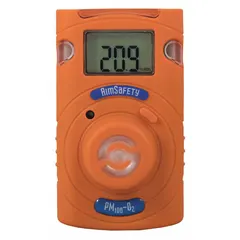 Single-gas detector for carbon monoxide with a maintenance-free lithium battery and USB communication. Orange housing. Suitable for personal safety monitoring in industrial environments where carbon monoxide hazards may be present.