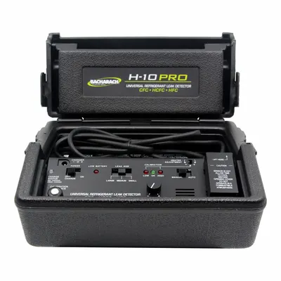 MSA Refrigerant Leak Detector: Heated Diode Type of Sensor, 0.006 oz/yr Sensitivity - Heated Diode Sensor Refrigerant Leak Detectors