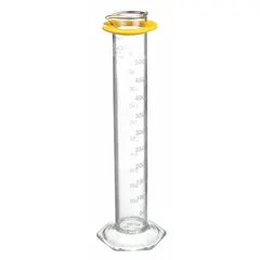 Class A glass graduated cylinder, 500 mL capacity, to deliver (TD) with 5 mL graduation increments. Meets ASTM E1272 and USP Type I requirements. Includes protective bumper. Used for precise liquid measurement in laboratory, pharmaceutical, and chemical analysis applications.