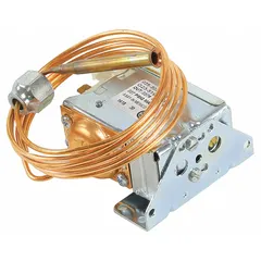 This single pressure control monitors and regulates refrigerant pressure in HVACR systems. It opens or closes electrical contacts at preset pressure limits to protect compressors and system components. Suitable for use in commercial refrigeration and air conditioning applications.
