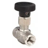 PARKER Needle Valve: Inline Valve Body, 316 Stainless Steel, Integral Bonnet, 1/4 in Pipe Size, NPT (MPN 4F-V6LR-SS)