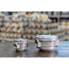 High filtering capacity gas filters. Filters for gas pipelines with high holding capacity of dust and impurities, suitable for protection of devices installed downstream. The filter cartridge is a self-extinguishing, steel-supported frame covered with a high-performance nonwoven made of polypropylene fibers, satisfying the requirements of Fire Class F1 according to DIN 53438. Inlet and outlet pressure chambers can be provided with gauges to connect a gas differential pressure switch to monitor the pressure difference. Replace the filter when the dust storage is at capacity. FGS1-2 models come with a washable mesh filter cartridge.