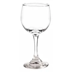 This 12 fl oz clear glass wine glass from the Grand Vino pattern is designed for serving red wine. Its 7 3/8 in overall height accommodates full-bodied wines, allowing for aeration and aroma release in hospitality and dining settings.
