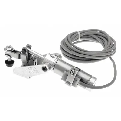 DE-STA-CO Position Sensor: 810158, Band Clamp Mount, Hall Effect PNP, Metal - Pneumatic Position Sensors